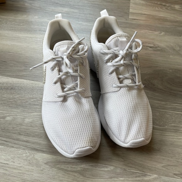 Bedazzled Crystal Nike Roshe Running Shoes - Picture 9 of 10